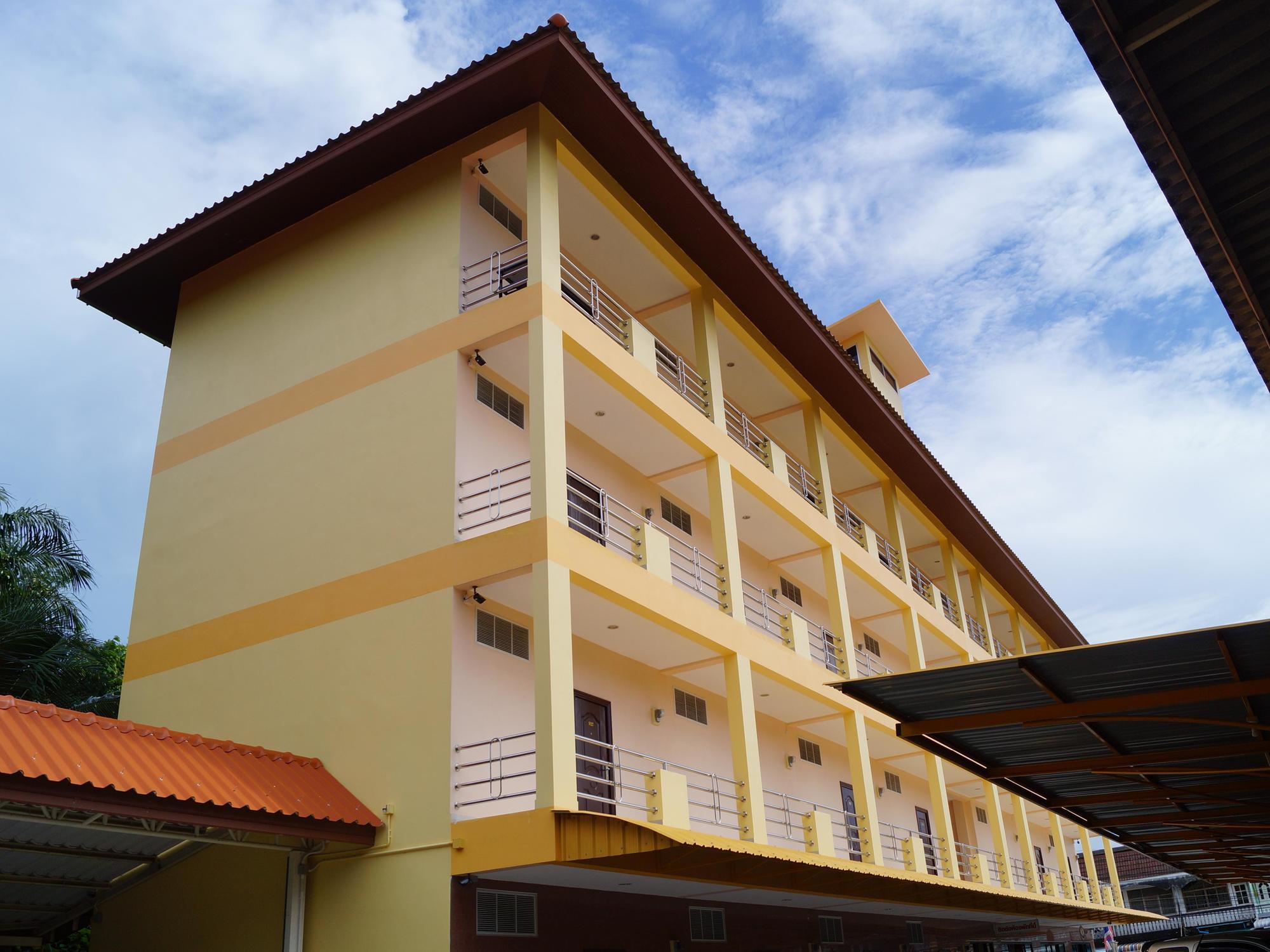 Jirasin Hotel&Apartment Ranong Exterior foto
