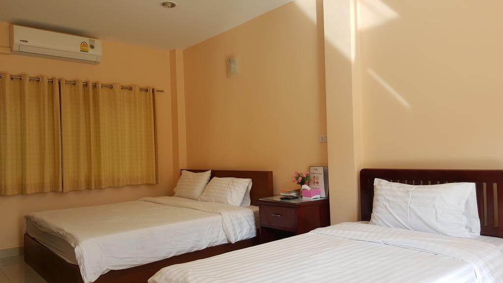 Jirasin Hotel&Apartment Ranong Exterior foto