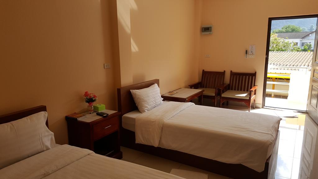 Jirasin Hotel&Apartment Ranong Exterior foto