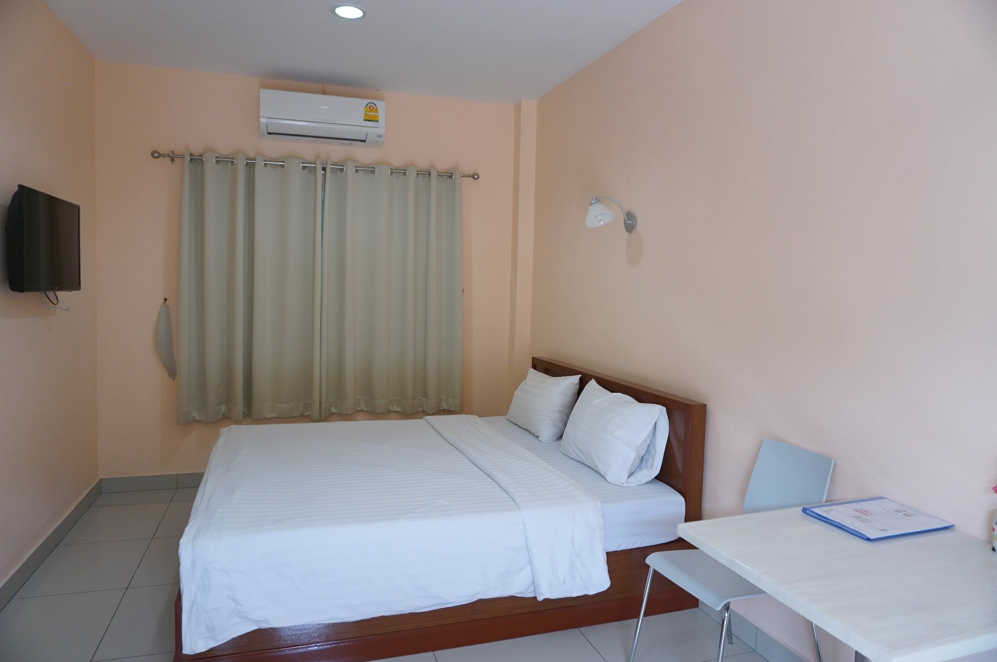Jirasin Hotel&Apartment Ranong Exterior foto